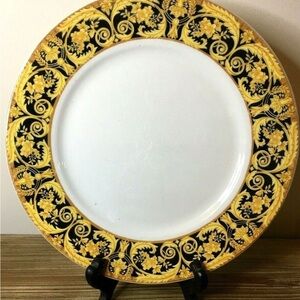 Set of 4 Vtg Lynns Fine China VALETTA Black/Gold Dinner Plates